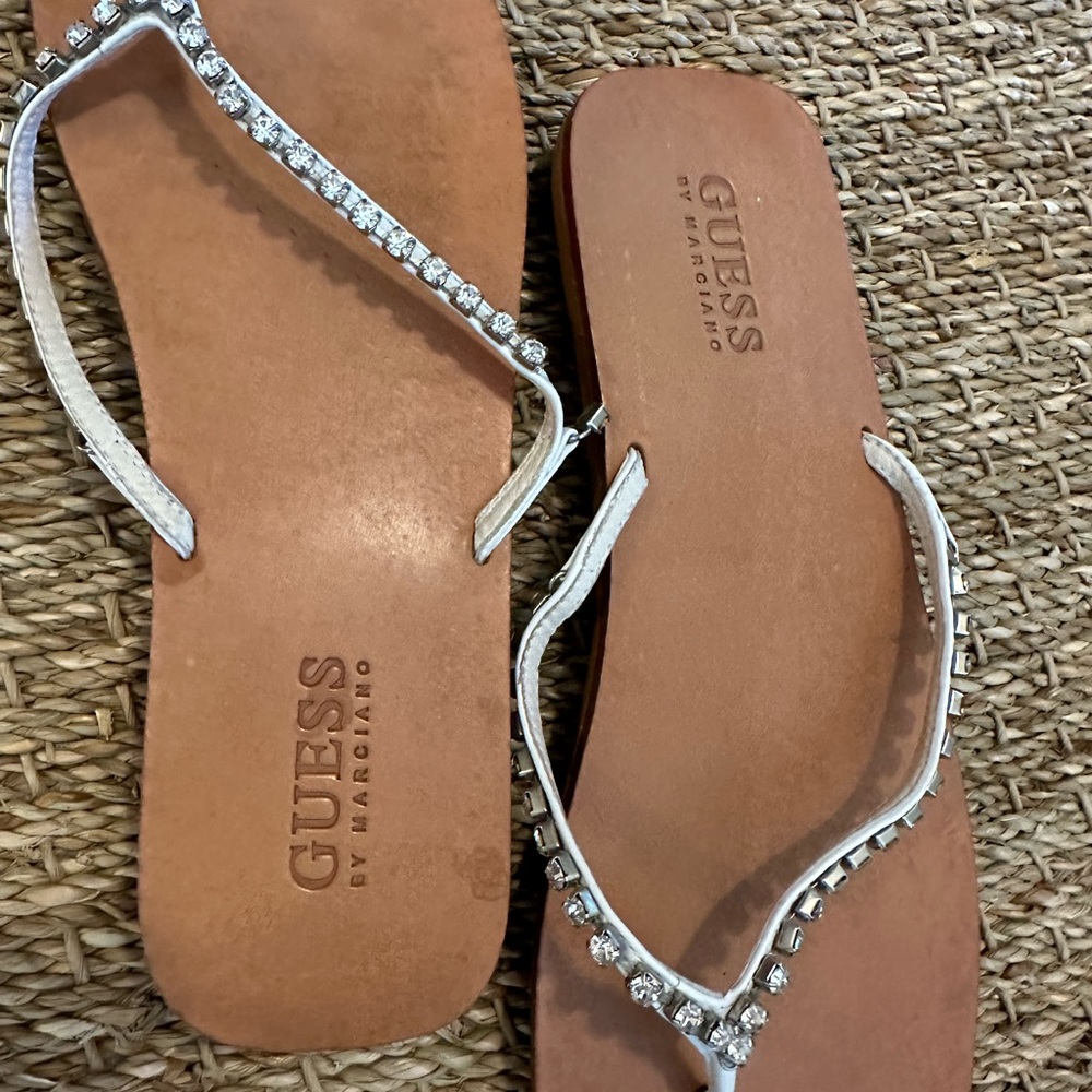 GUESS Sandals - Picture 3 of 6